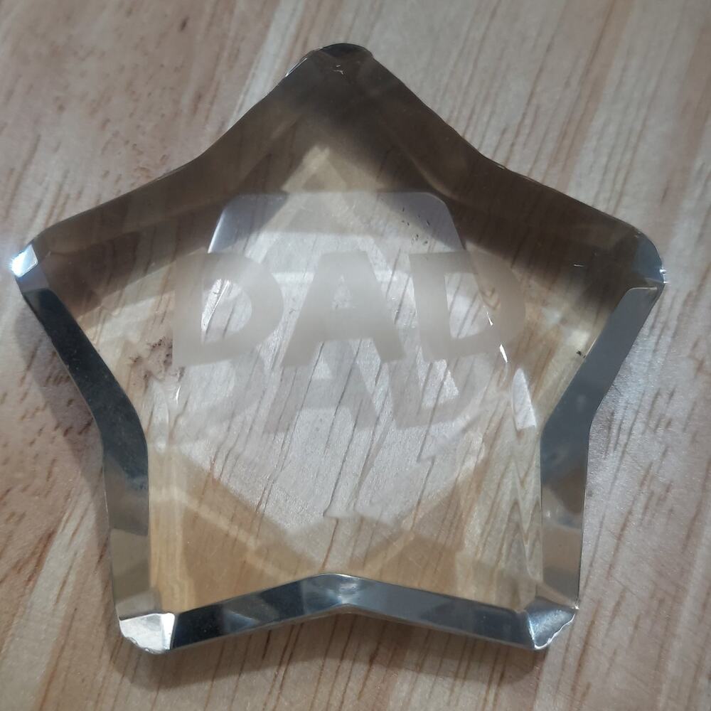 DAD Crystal Star Paperweight Clear Beveled Glass Father's Day Gift 2¼"